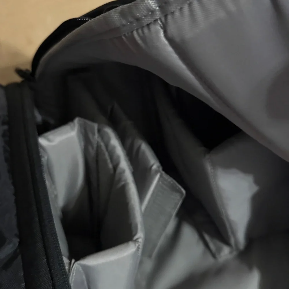 Lowepro Fastpack 200 Camera Backpack Black Nylon Multi Compartment Photography